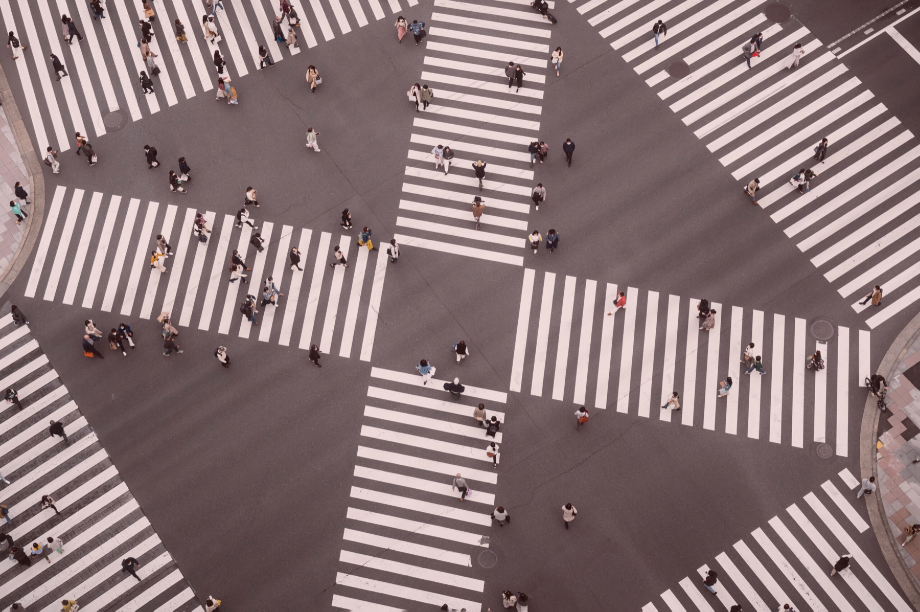 La direction artistique de Nine Agency traduite dans l’interface.